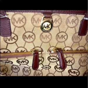 Michael Kors Handbag Purse